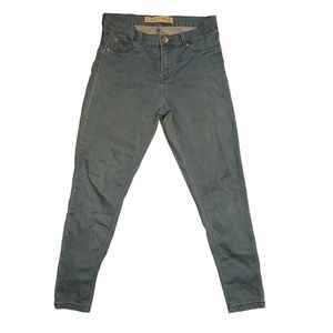 Women’s denim jeans